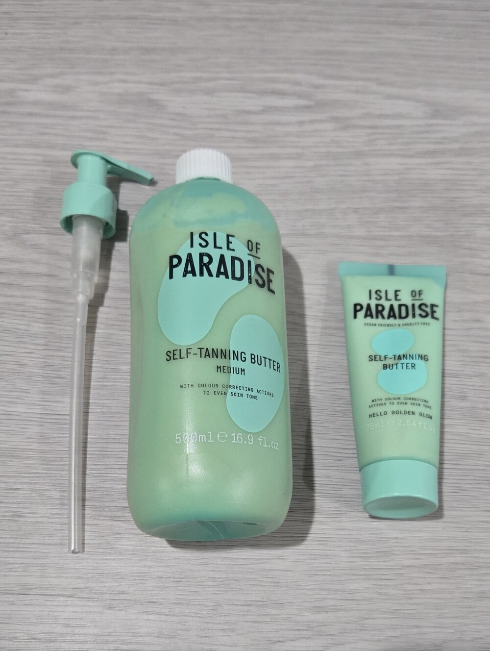 Isle of Paradise Mint Green Self-Tanning Butter Set
